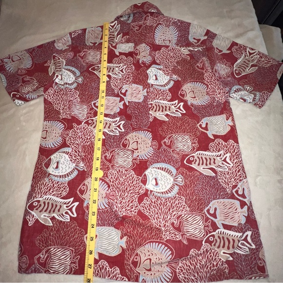 Bishop Street Hawaiian Shirt Size Small Men red white fish coral tropical unique - Picture 5 of 6
